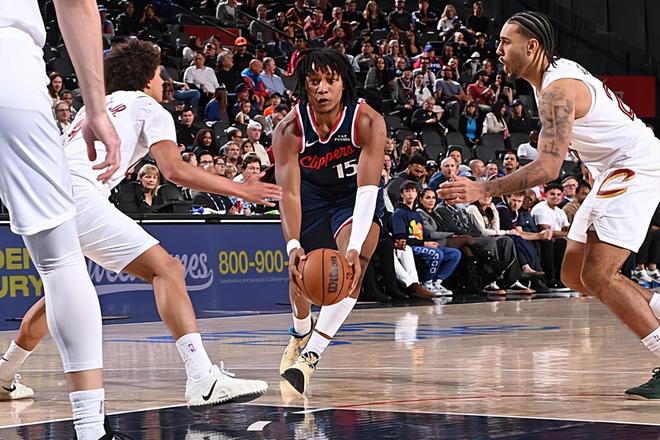 小泰泰-华盛顿爆发砍39+11助 圣迭戈快船力克撕裂