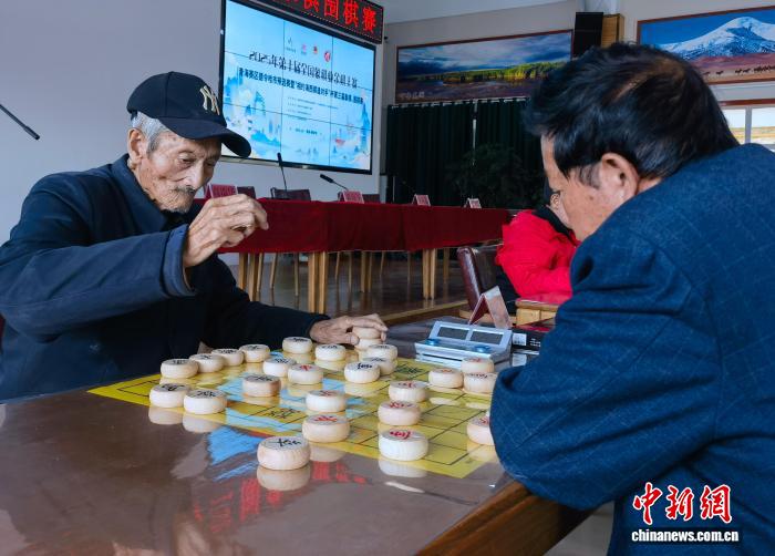 德令哈市象棋围棋赛收官 78名选手角逐棋王称号