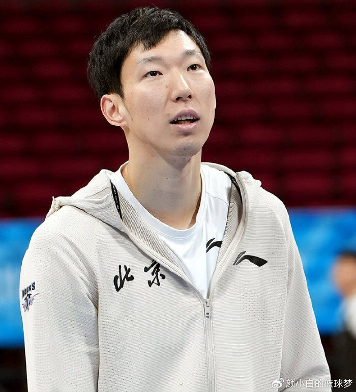 北京男篮逆转浙江男篮 周琦关键表现助队取胜