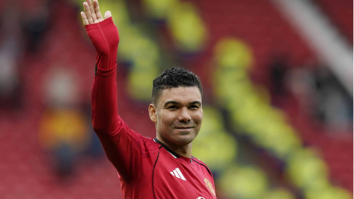 曼联计划引进皇马中场卡马文加补强中场