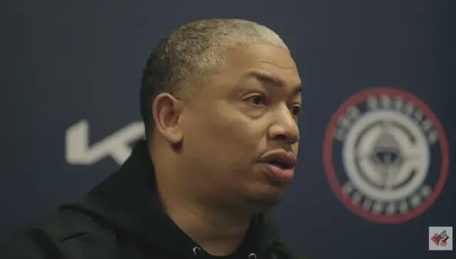 快船五连胜逼近季后赛，交易哈登成关键转折