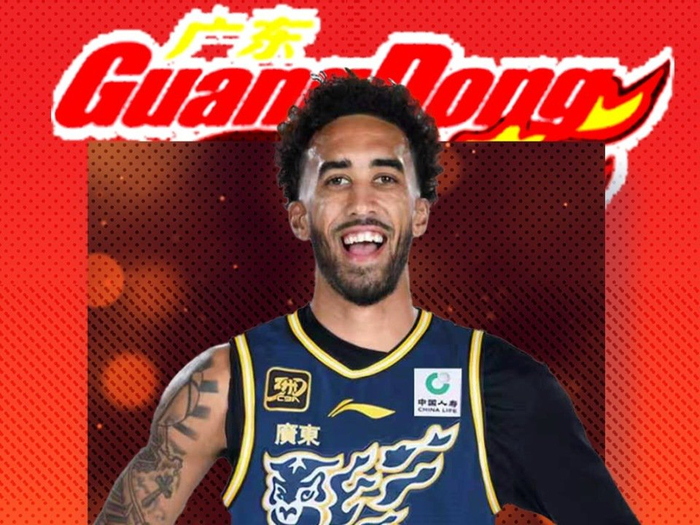 广东男篮力克浙江广厦 奎因末节独得11分助队锁