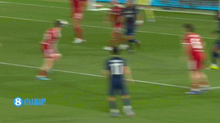 巴黎圣日耳曼完胜利物浦 斯洛特战术受质疑