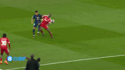 巴黎圣日耳曼完胜利物浦 斯洛特战术受质疑